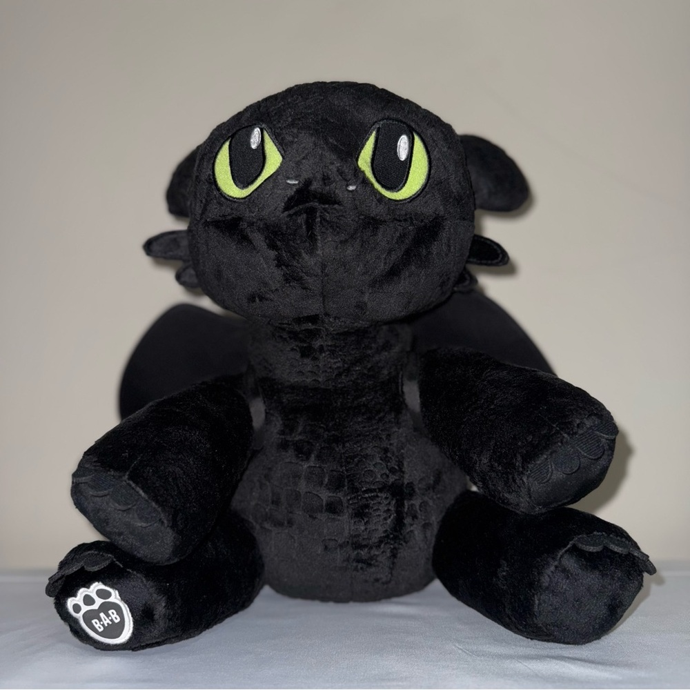 Toothless Nightfury Dragon Build a Bear Plush Toy with attachable wings - Picture 2 of 7